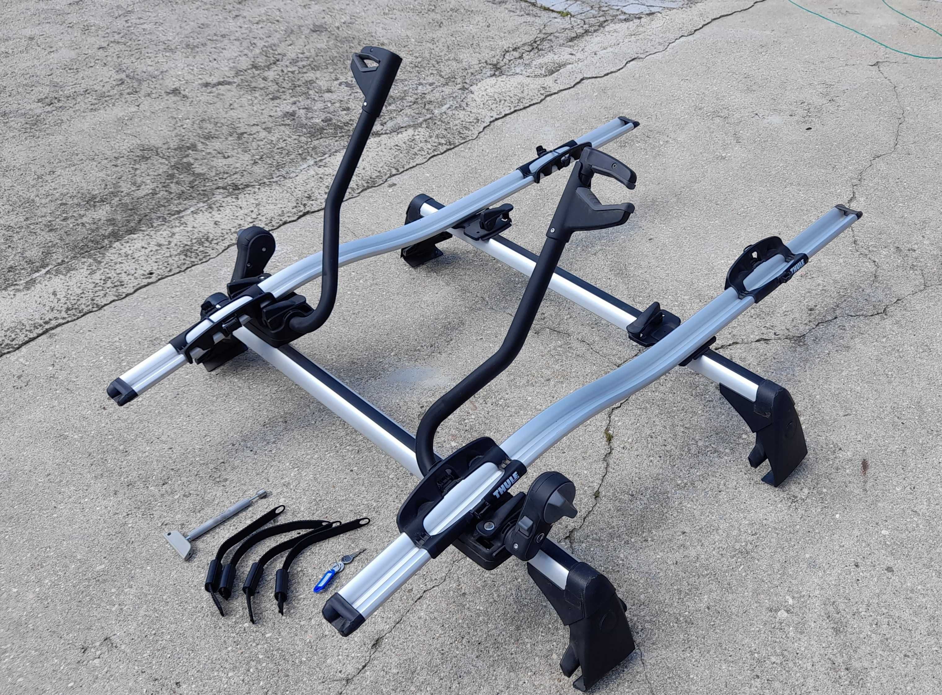 Barras para Tejadilho  - VW POLO + Thule