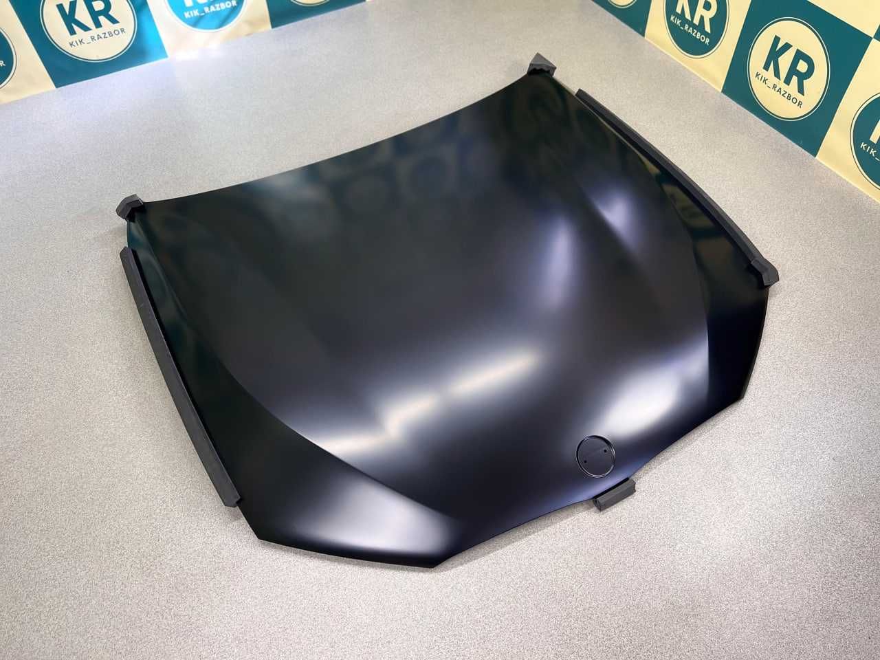 Капот ( металевий ) - BMW 5 ( G30 / G31 ) 41007440427