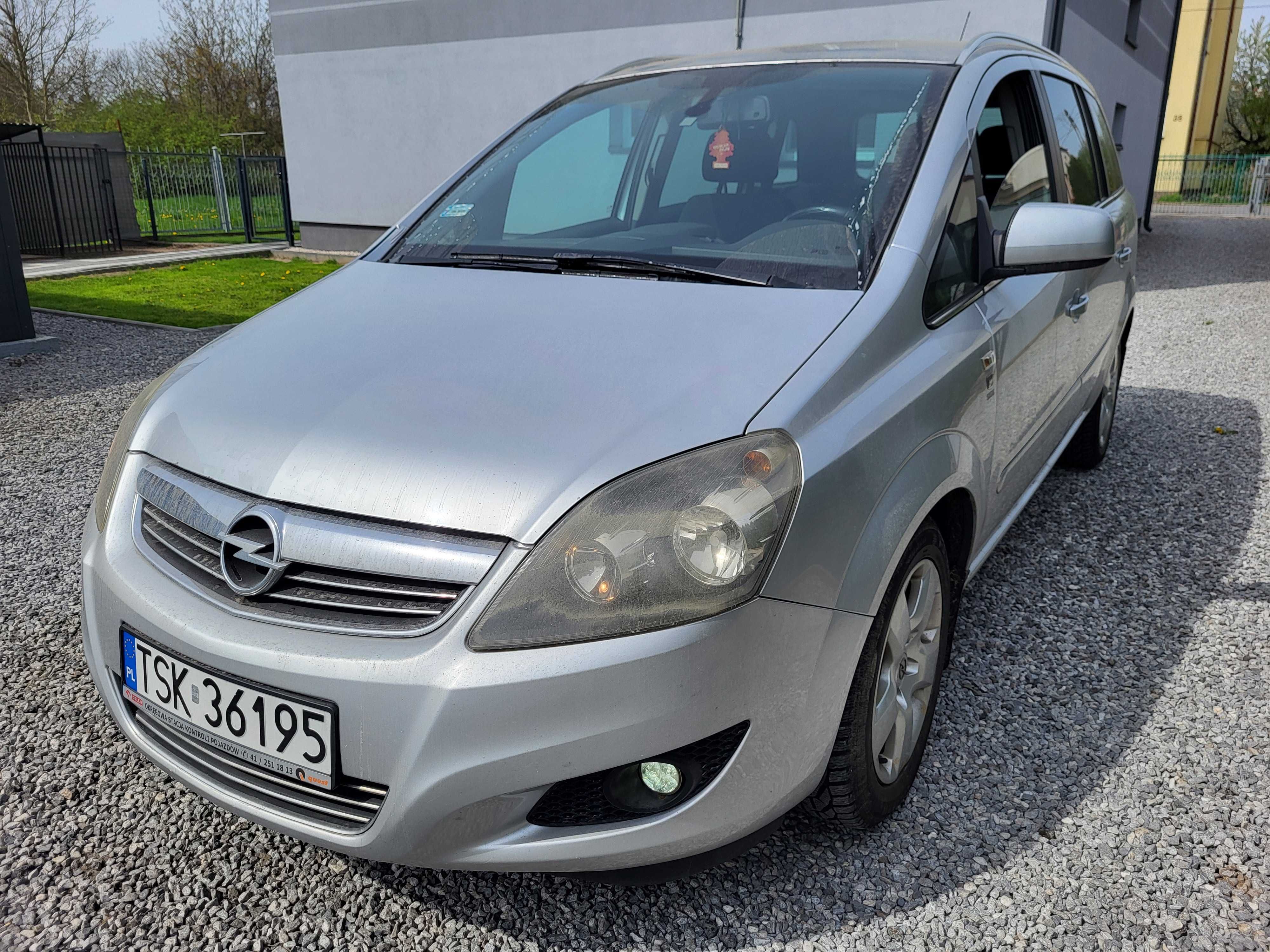 Opel zafir 2010.1.7 cdti 125km