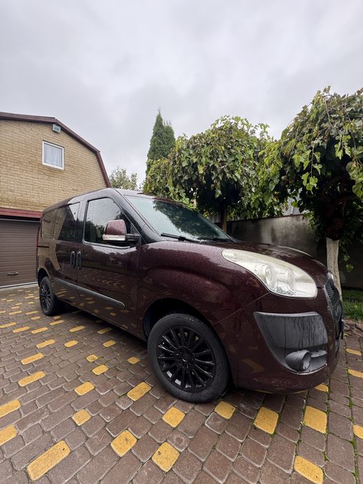 Продам Fiat nuova doblo 2013
