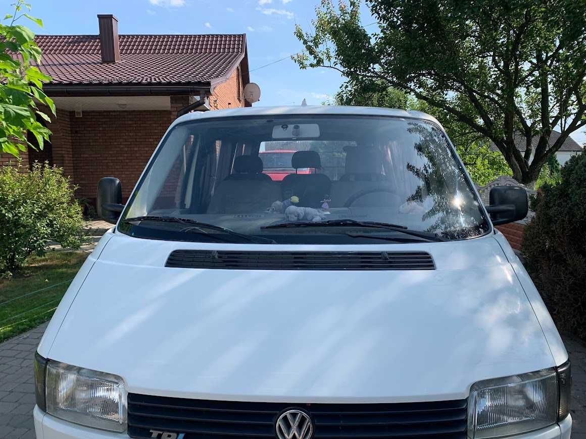 Volkswagen Transporter T4 1998 1.9 TD 68 к.с. 324 тис.