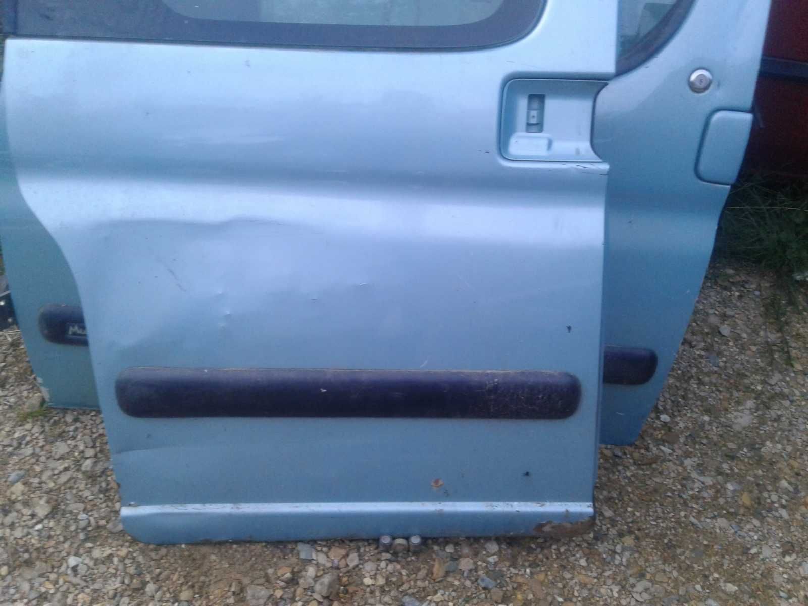 Peugeot Partner 1 FL Citroen Berlingo Drzwi Lewe Prawe Przesuwne Srebr