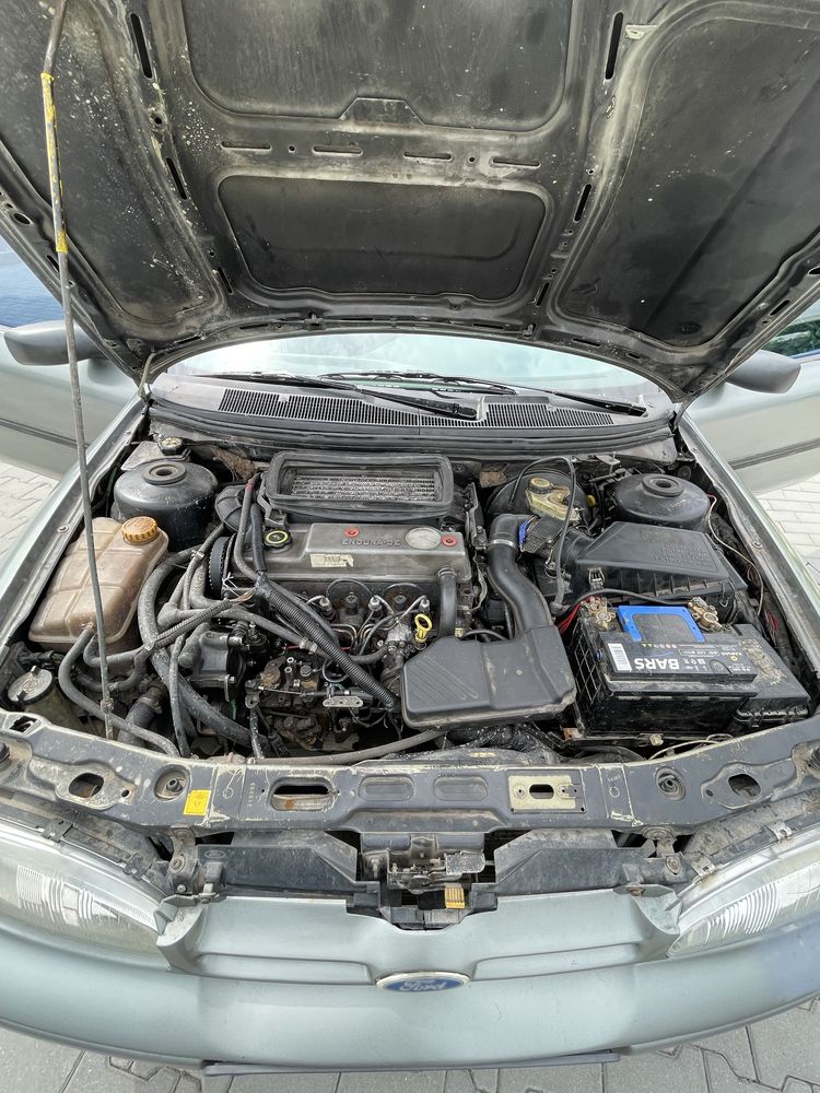 Ford mondeo 1.8 турбо дізель