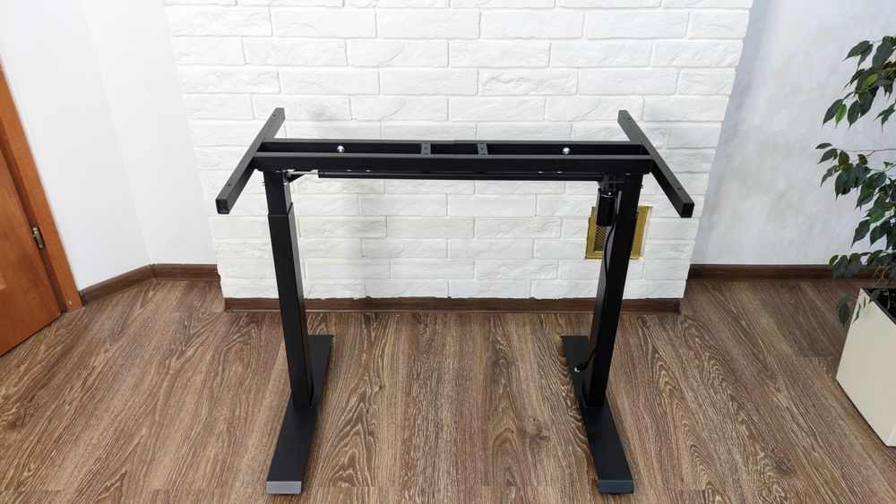 Stelaż dwusilnikowy regulowany z elektryczną regulacją 150 kg