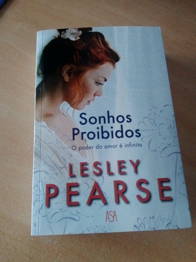 Livro título Sonhos Proibidos