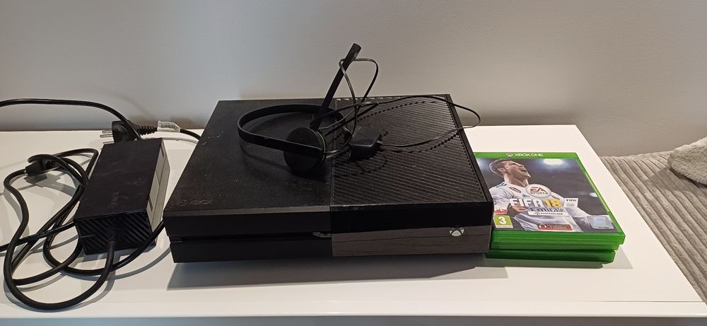 Zestaw Xbox One 500GB