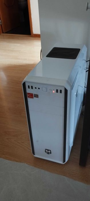 PCgaming AMD Vega64 8g I 2x8gb 3200| CPU 5600(possível venda separado)