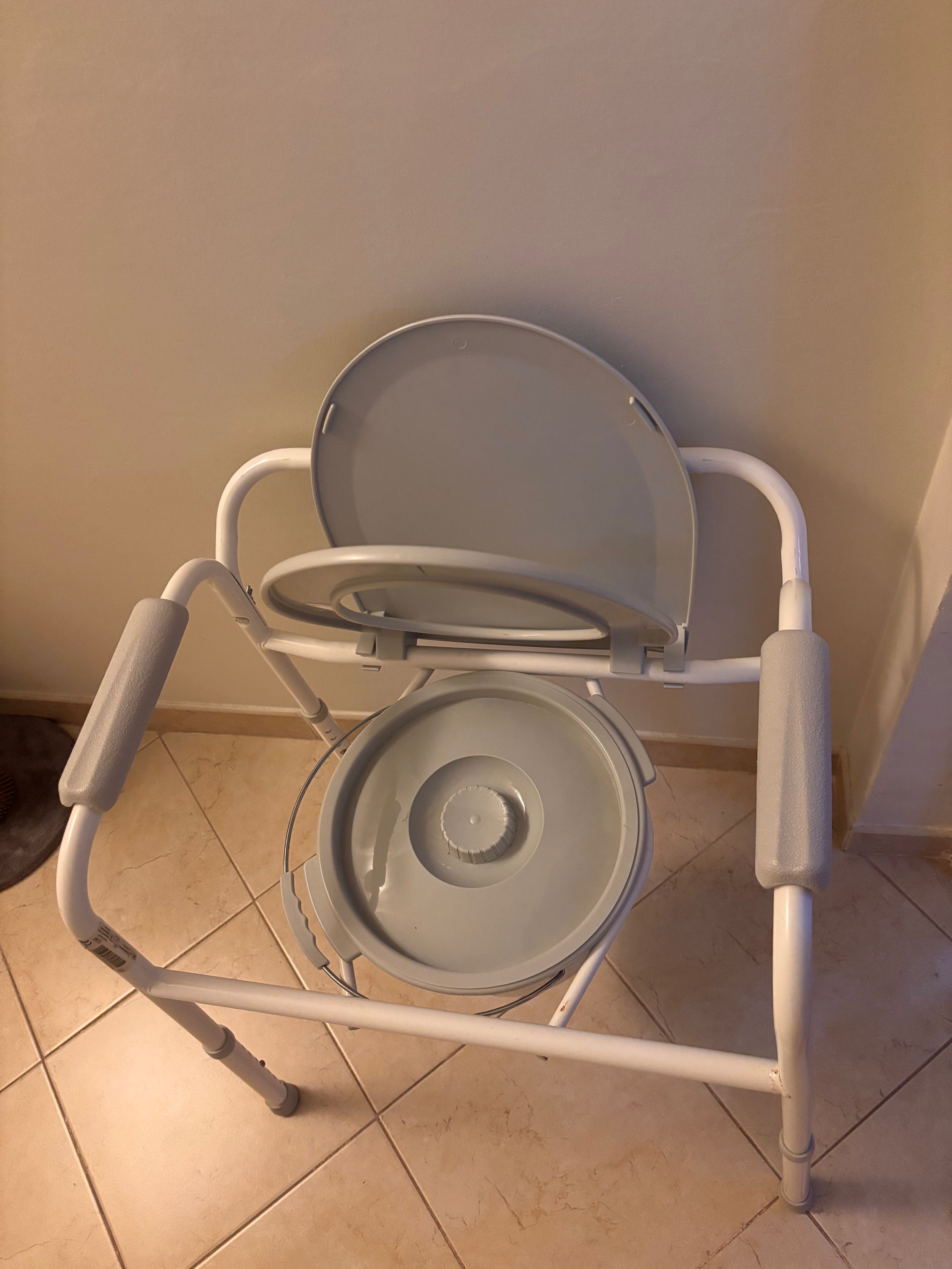 Assento sanitário geriatrico