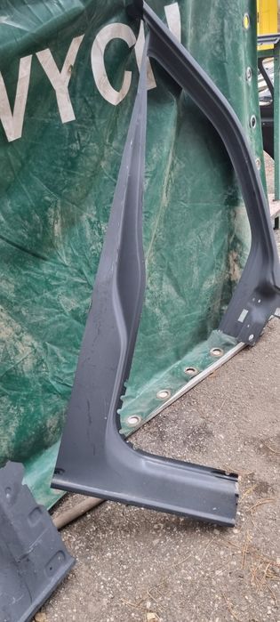 Słupek próg prawy vw transporter 7H0 7E0 T5 T6 nowy oryginał