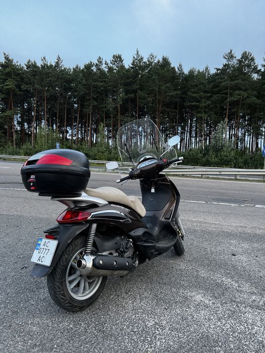 Максіскутер Piaggio beverly 500
