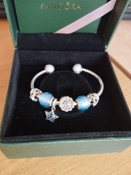 Bransoletka Pandora open bangle zestaw z charmsami