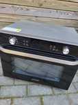 Kuchenka mikrofalowa Samsung MC35J8055KT z piekarnikiem