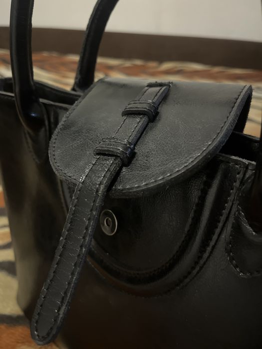 Сумка чорна шкіряна