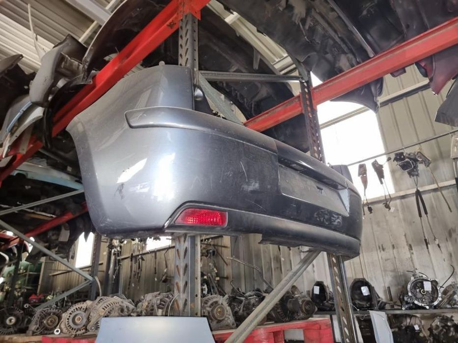 parachoques traz Citroën C4 2010