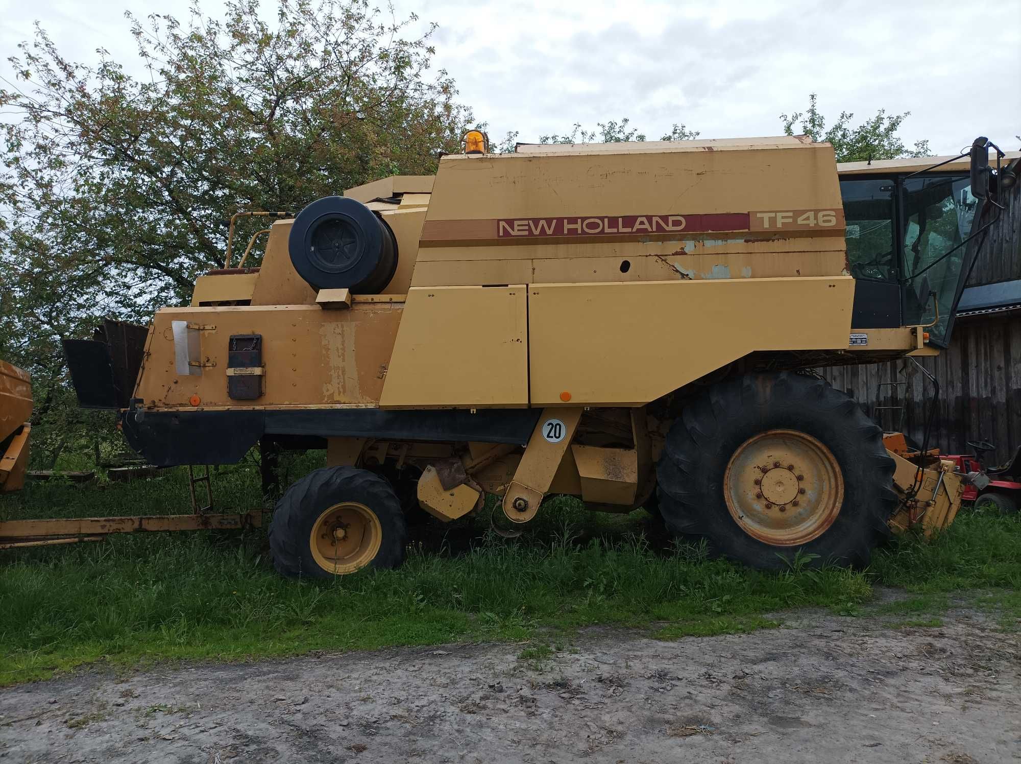 Kombajn news Holland TF 46 rotorowy