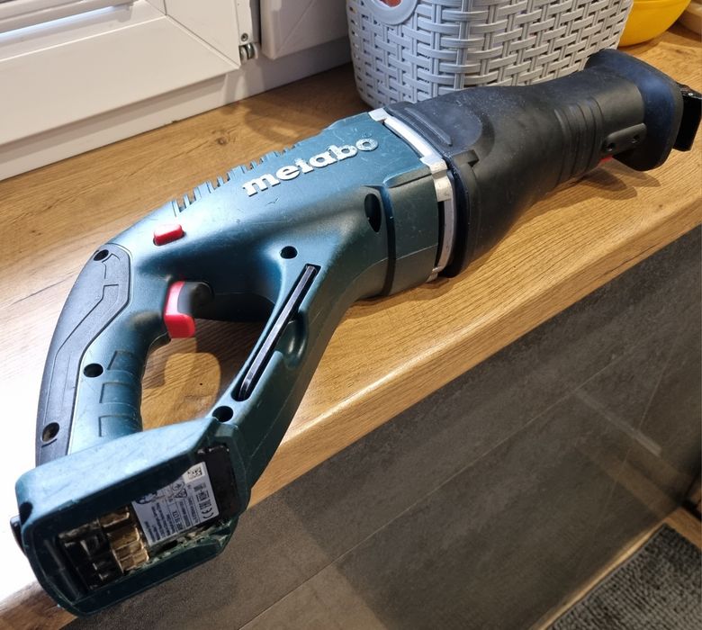 METABO akumulatorowa piła szablasta 18V ASE 18 LTX Solo