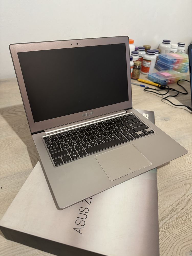 ASUS Zenbook ux303lab