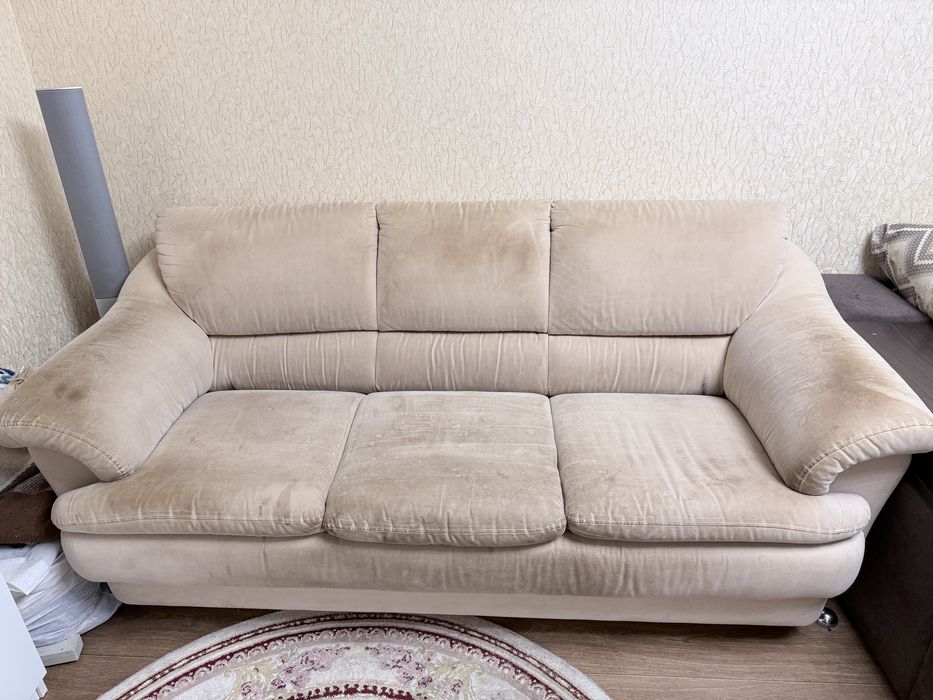 Продам диван раскладной на ламелях 2100*800, состояние хорошее