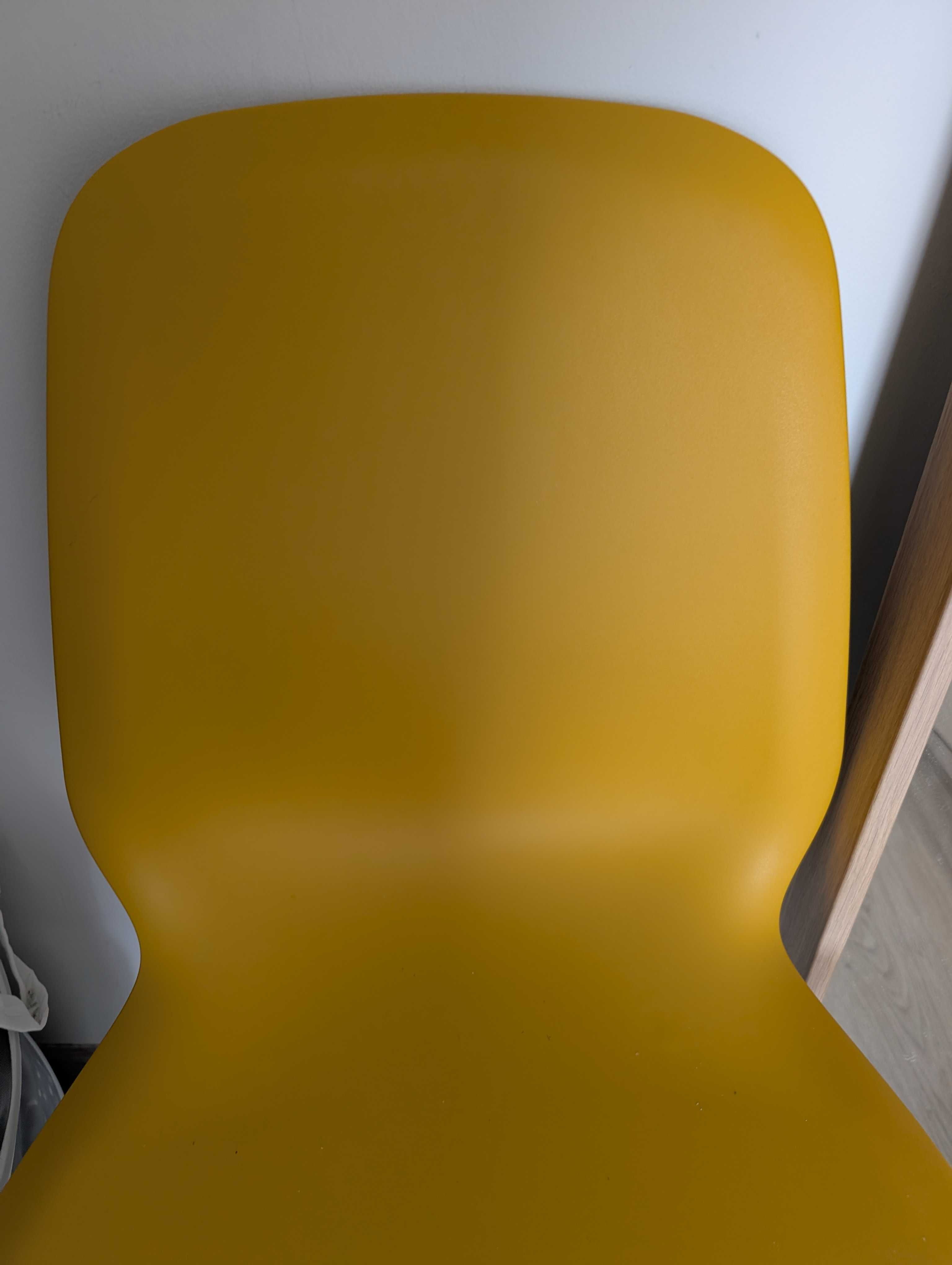 IKEA LIDÅS Assento amarelo
