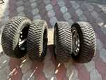 Goodyear Ultra Grip r14