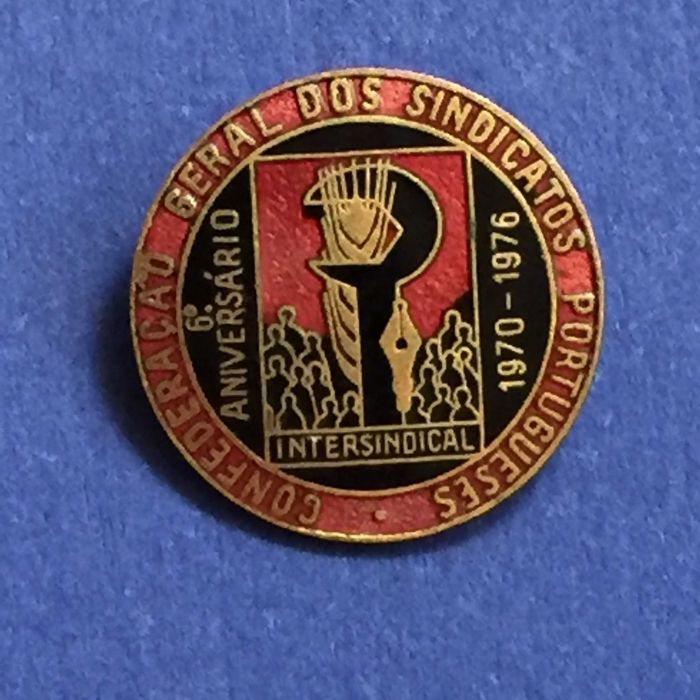 Pin crachá esmaltado - INTERSINDICAL - 6º. aniv. - 1970:1976