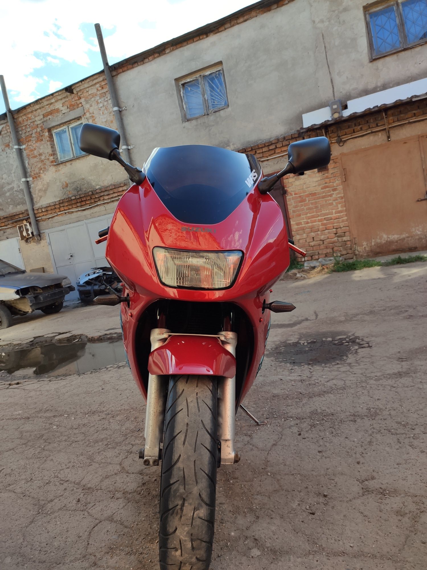 Продам SUZUKI RF 900