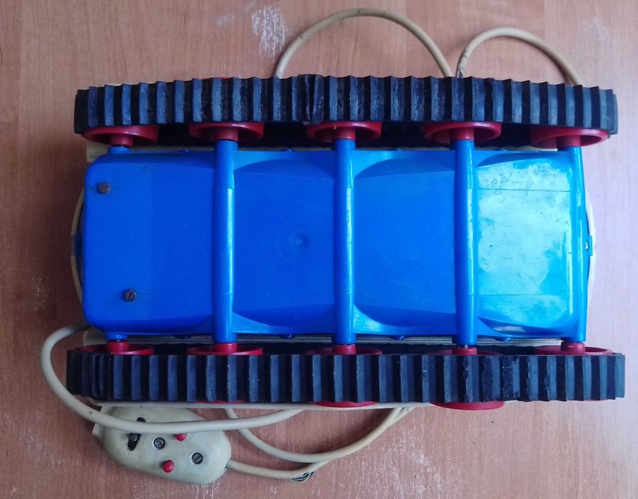 игрушка планетоход omega presu 60-е гдр ссср