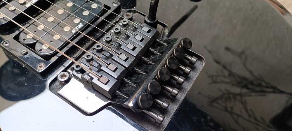 Cort X6 Floyd Rose El Guitar +підсилювач+ digitecht процесор + тюнер