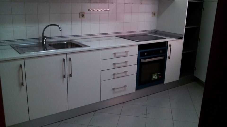 Apartamento T1 totalmente equipado, em Ferragudo