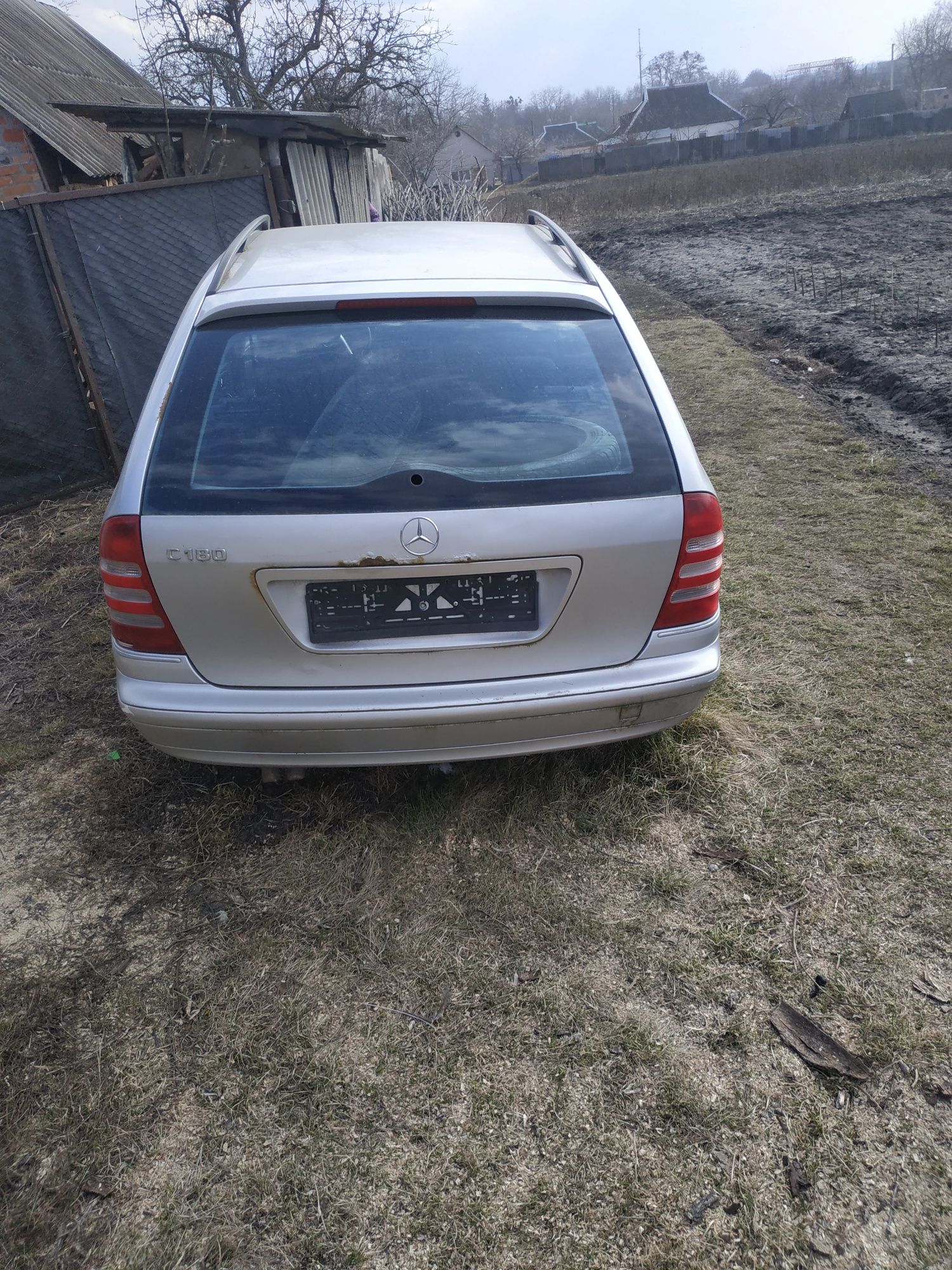 Разбираю mercedes c180 в w203 кузове, газ/бензин. Запчасти mercedes