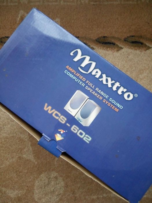 Аудиоколонки для ПК Maxxtro WCS-602 в рабочем состоянии