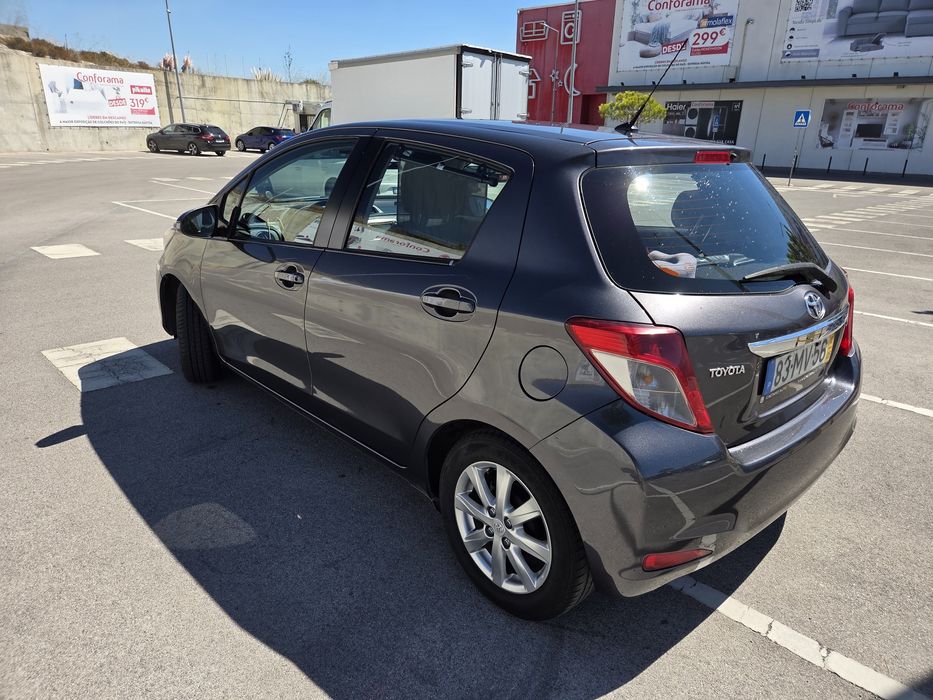 Toyota Yaris 2012 VVT-I 1.0