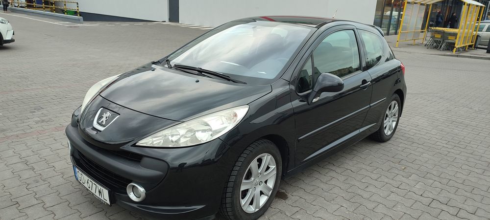 Zadbany Peugeot 207