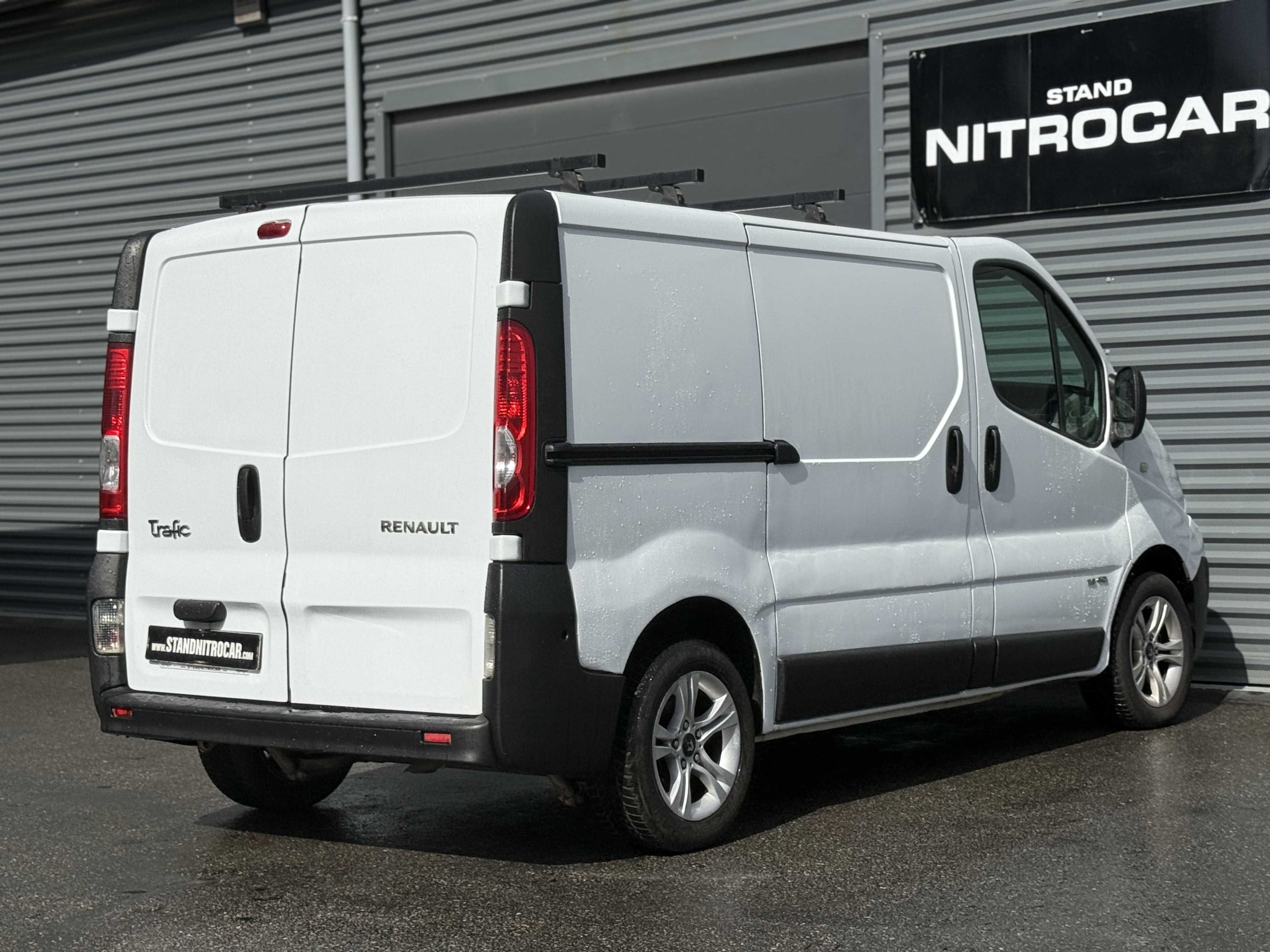 RENAULT TRAFIC 2.0 DCI 115.CV C/ AC + EXTRAS