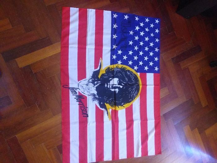 Antiga Bandeira Americana com Jim Morrison
