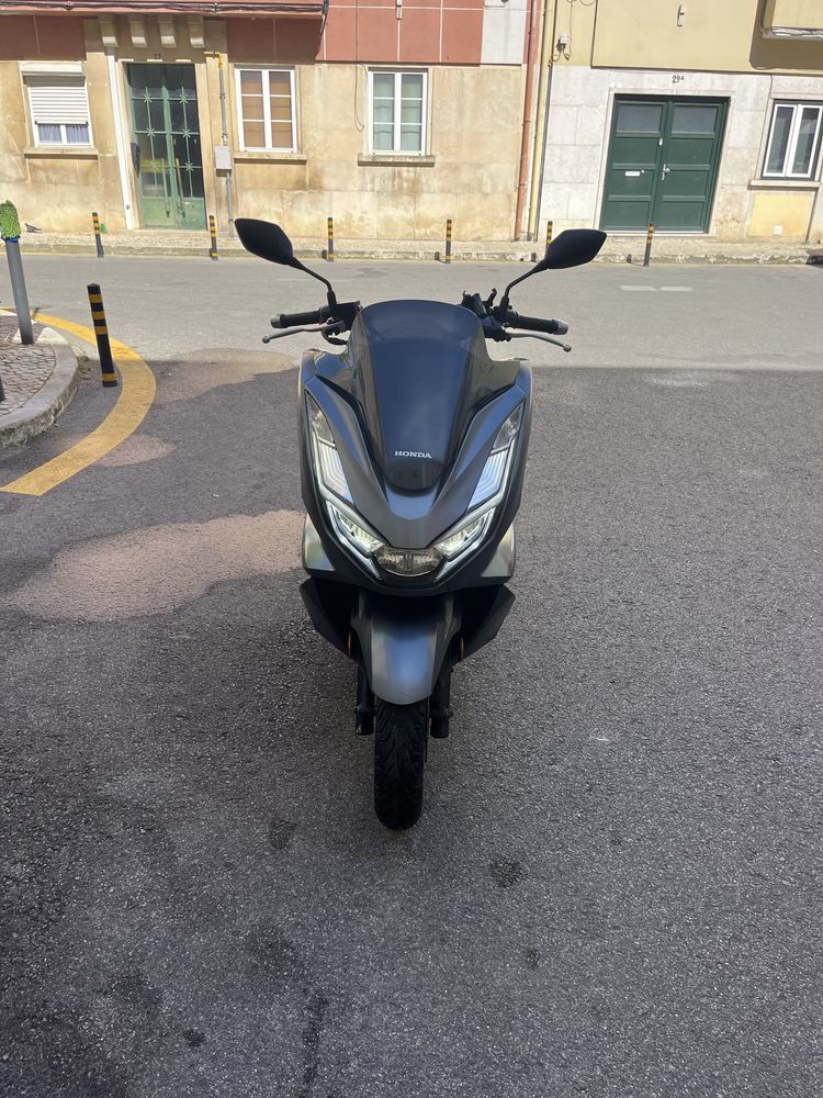 Vendo pcx 2021 super nova