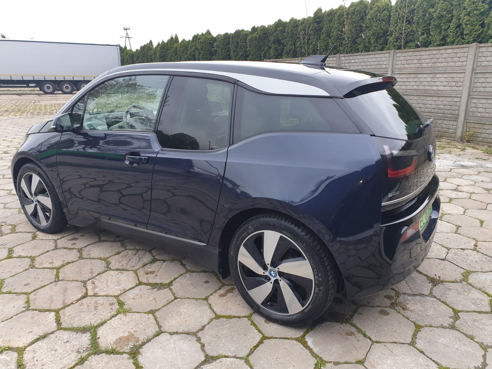 BMW i3 Rex 2017 niski przebieg super stan bez wkładu finansowego