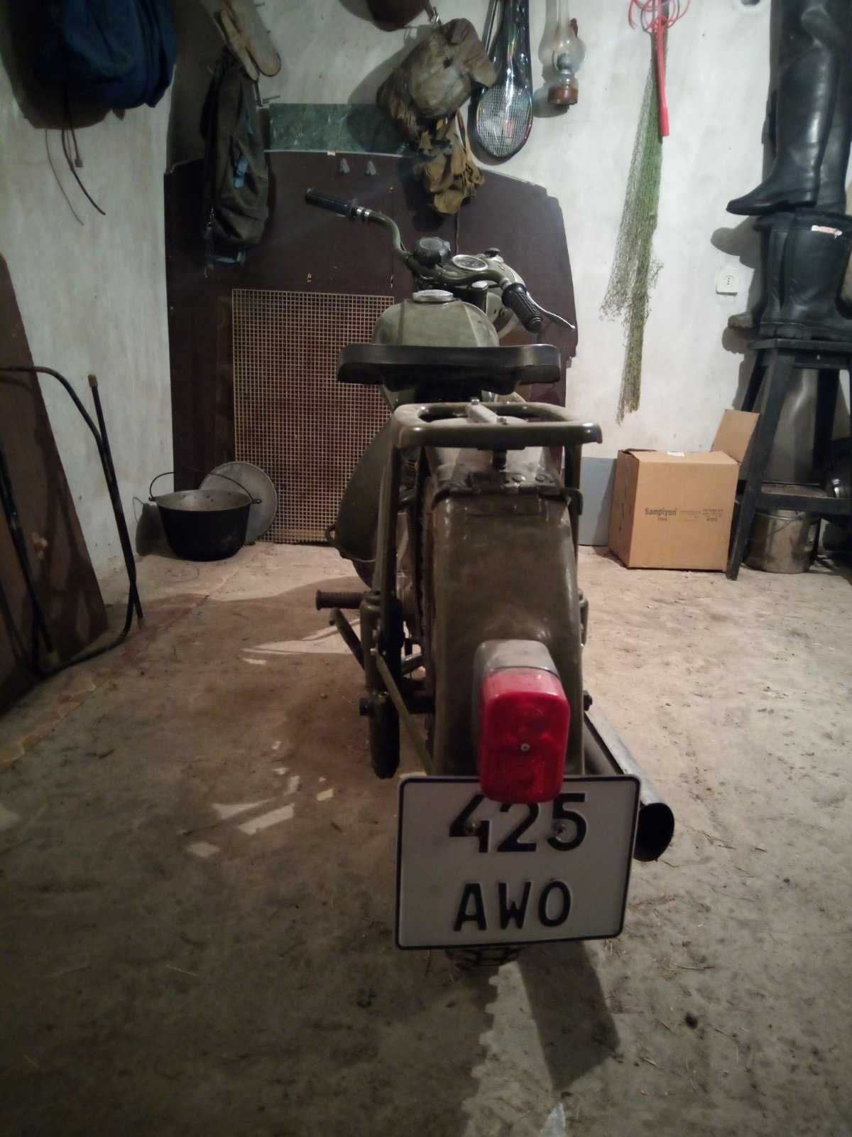 Мотоцикл Simson AWO 425 T