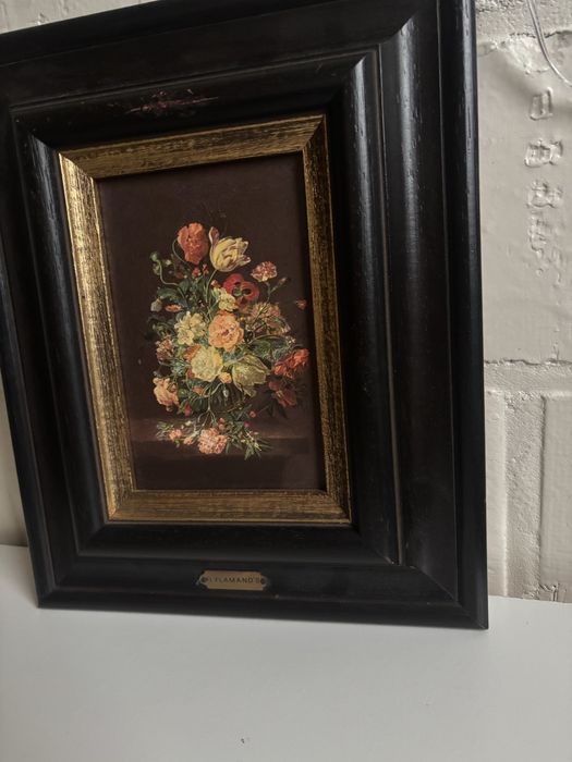 Obraz kwiatow w wazonie