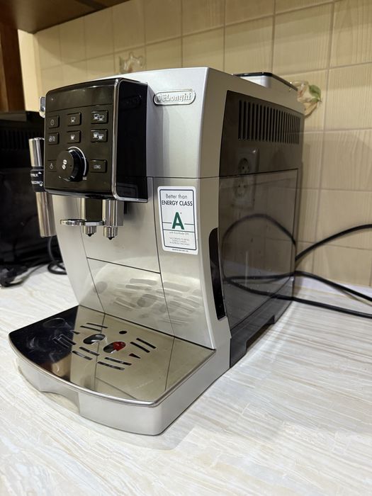 Кавомашина Delonghi