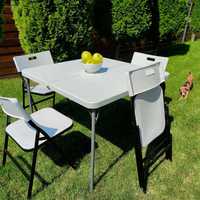 Комплект складних меблів: стіл і 4 стільці для сімейних заходів