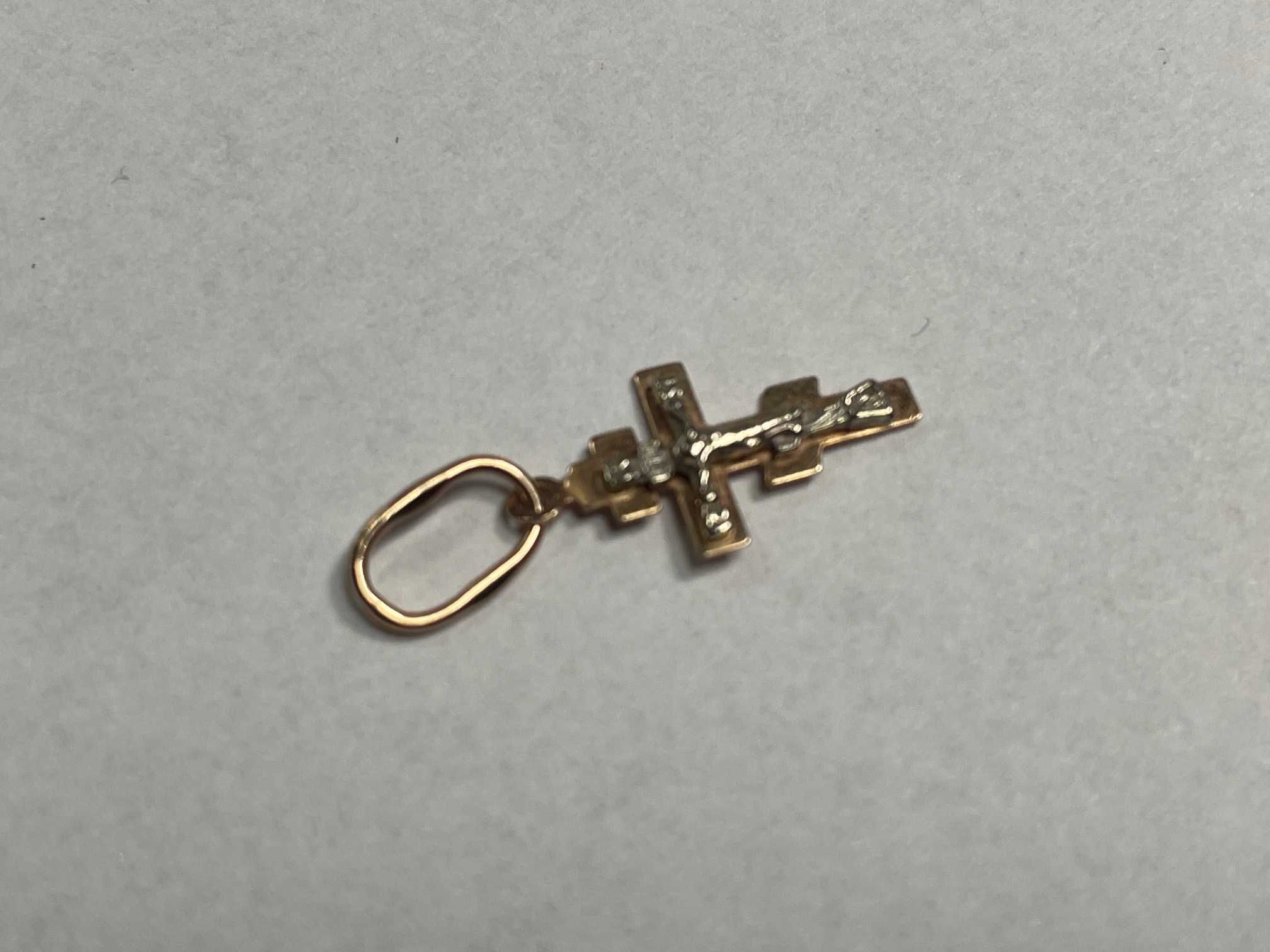 Prawosławny krzyżyk z różowego złota 14kt 0,61 gram