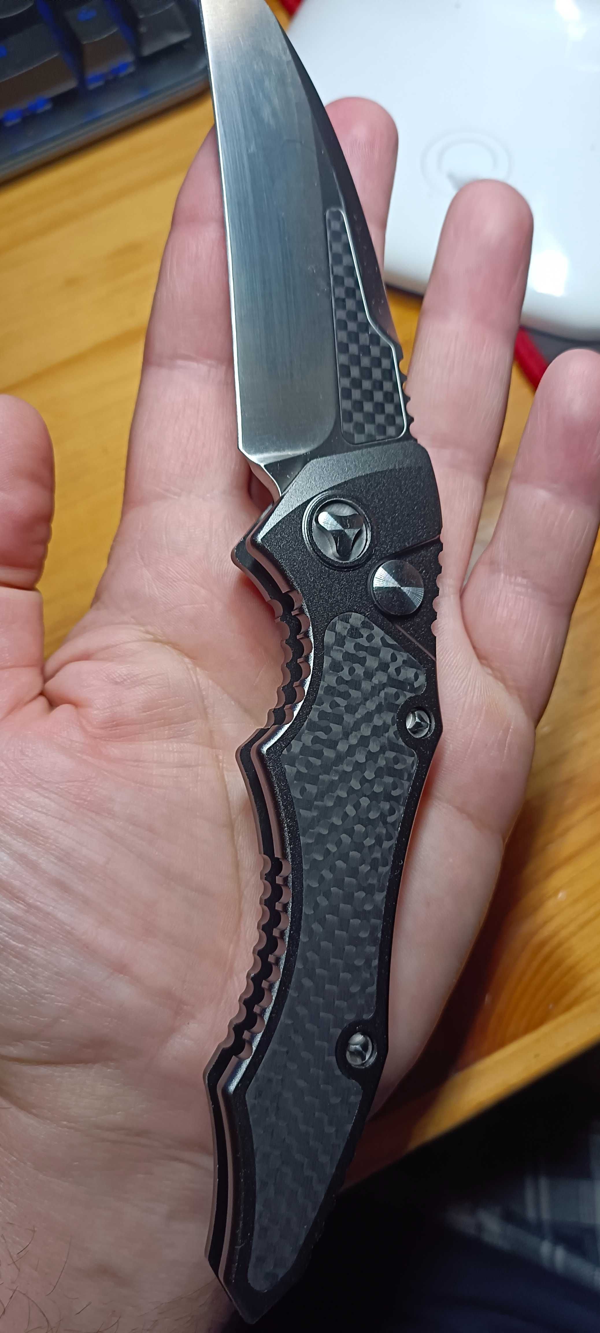 Nóż sprężynowy nowy, ostrze Karambit, EDC