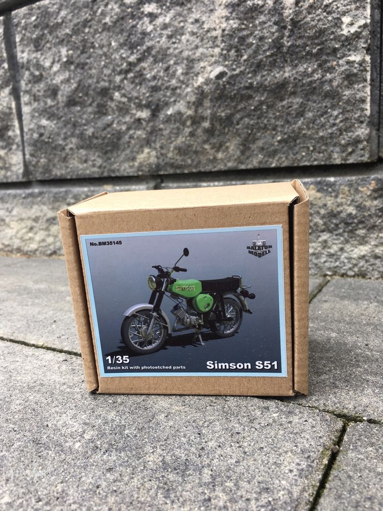 Simson S51 - model do składania 1/35 motocykle,auta,motorowery PRL