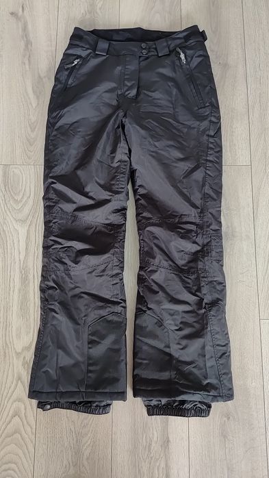 Sprzedam spodnie narciarskie damskie czarne roz 38 nowe