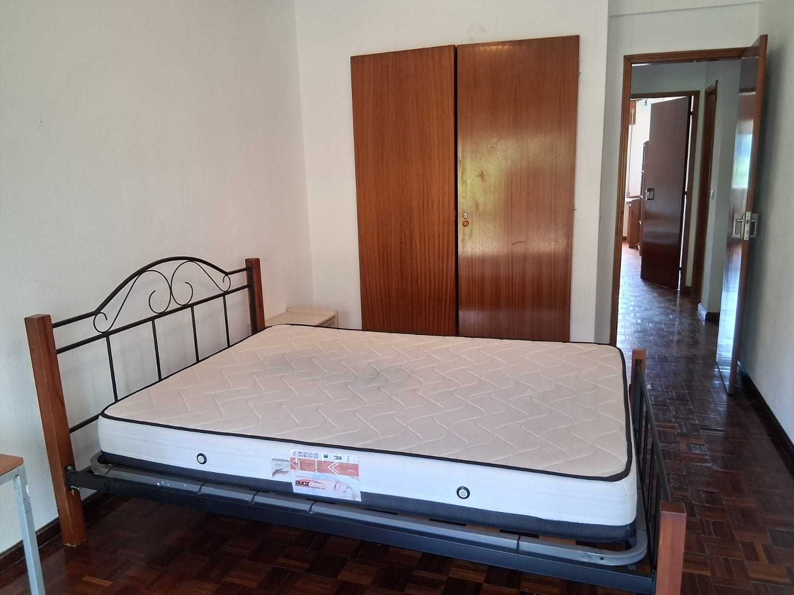 Quarto junto ao Polo Principal UBI