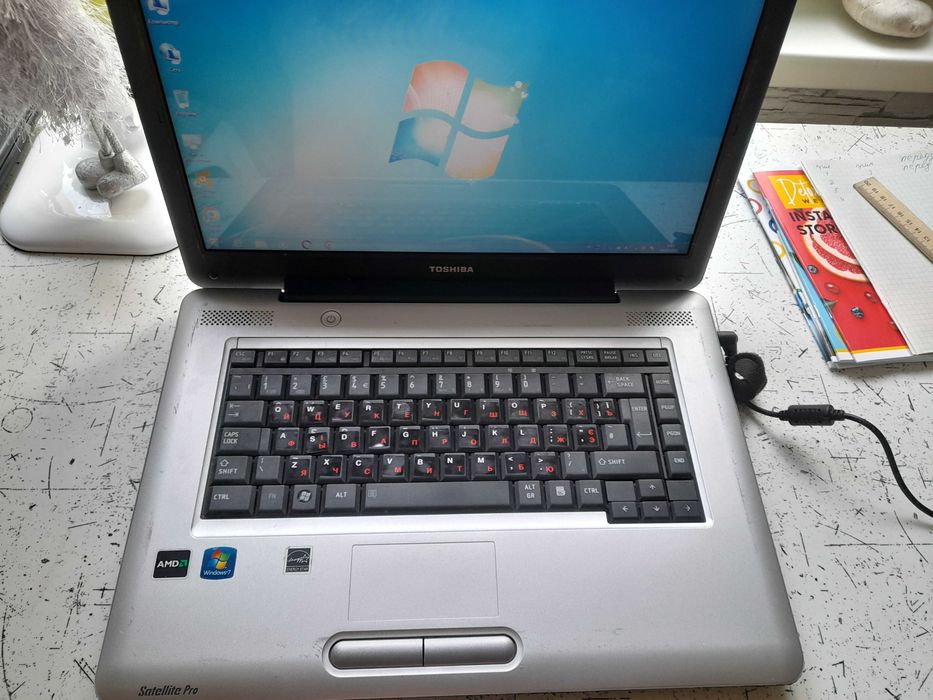 ноутбук  Toshiba Satellite Pro L450D-12X