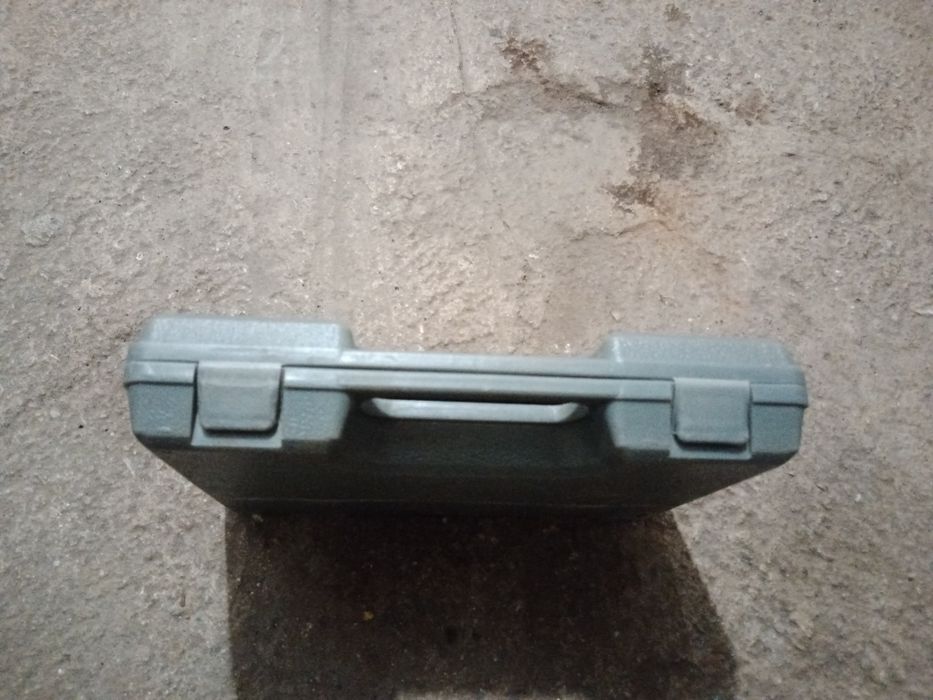 Zestaw do ćwiczeń, hantle 2 x 2,5 kg.