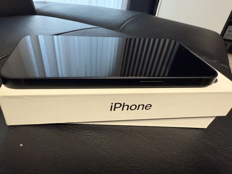 Iphone 16e jak nowy gwarancja