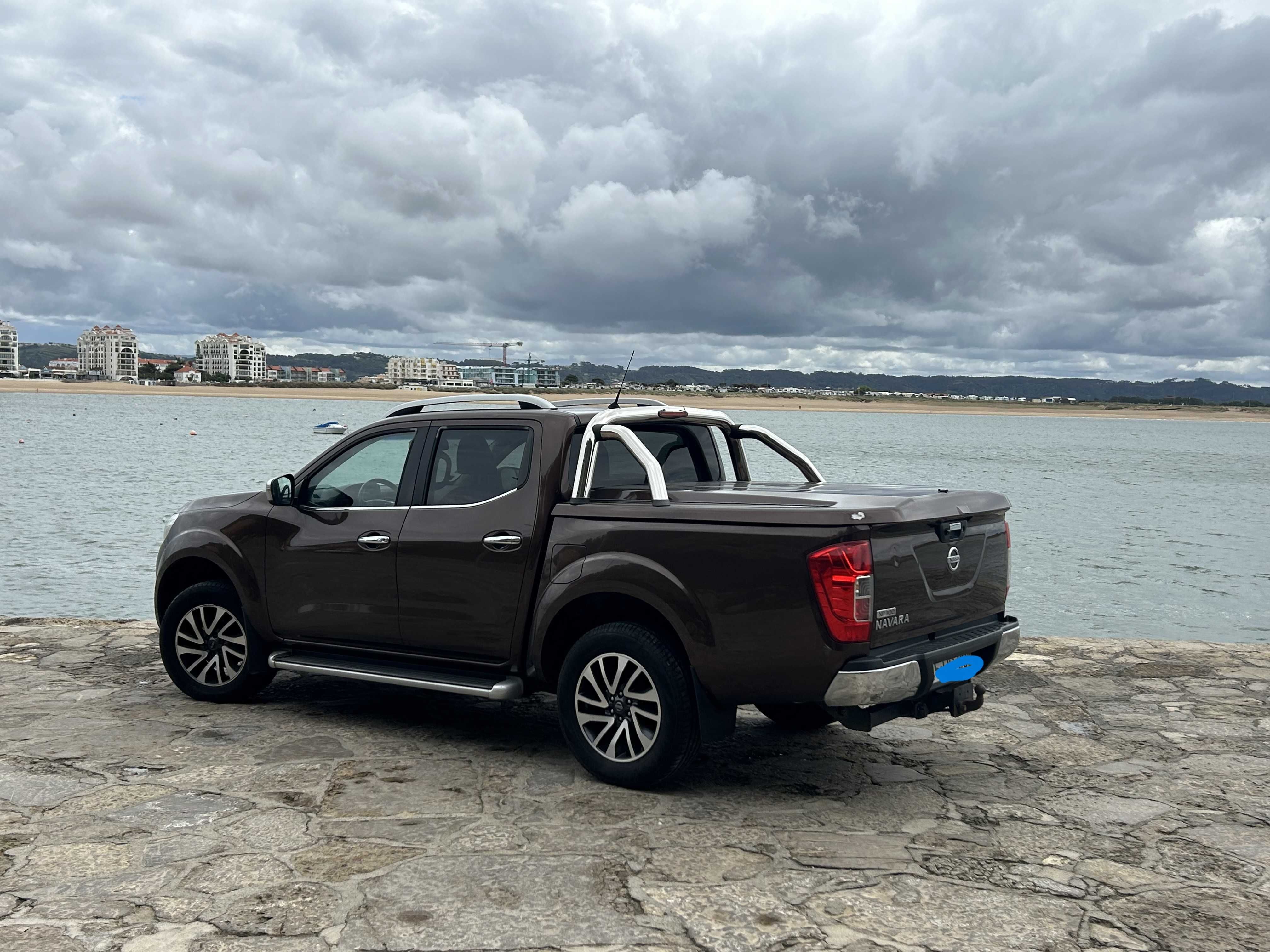 Nissan Navara 2.3 dCi CD 4WD N-Connecta Navi+Barras